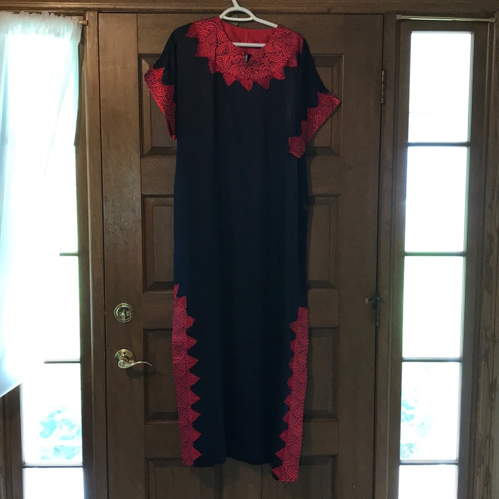 Landry Nosa full length gown size M
